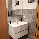5 Santi