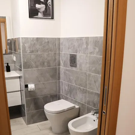 5 Santi Konukevi 4*